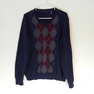 Van Heusen, XXL, Blue Plaid pattern on front. 100% Cotton, V neck